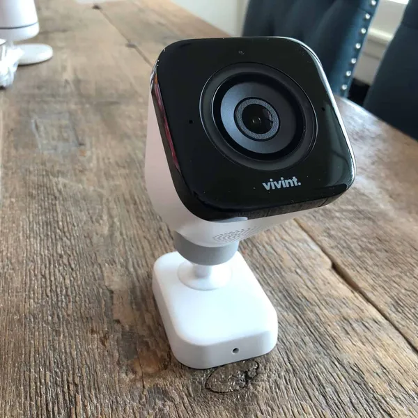 Vivint outdoor camera